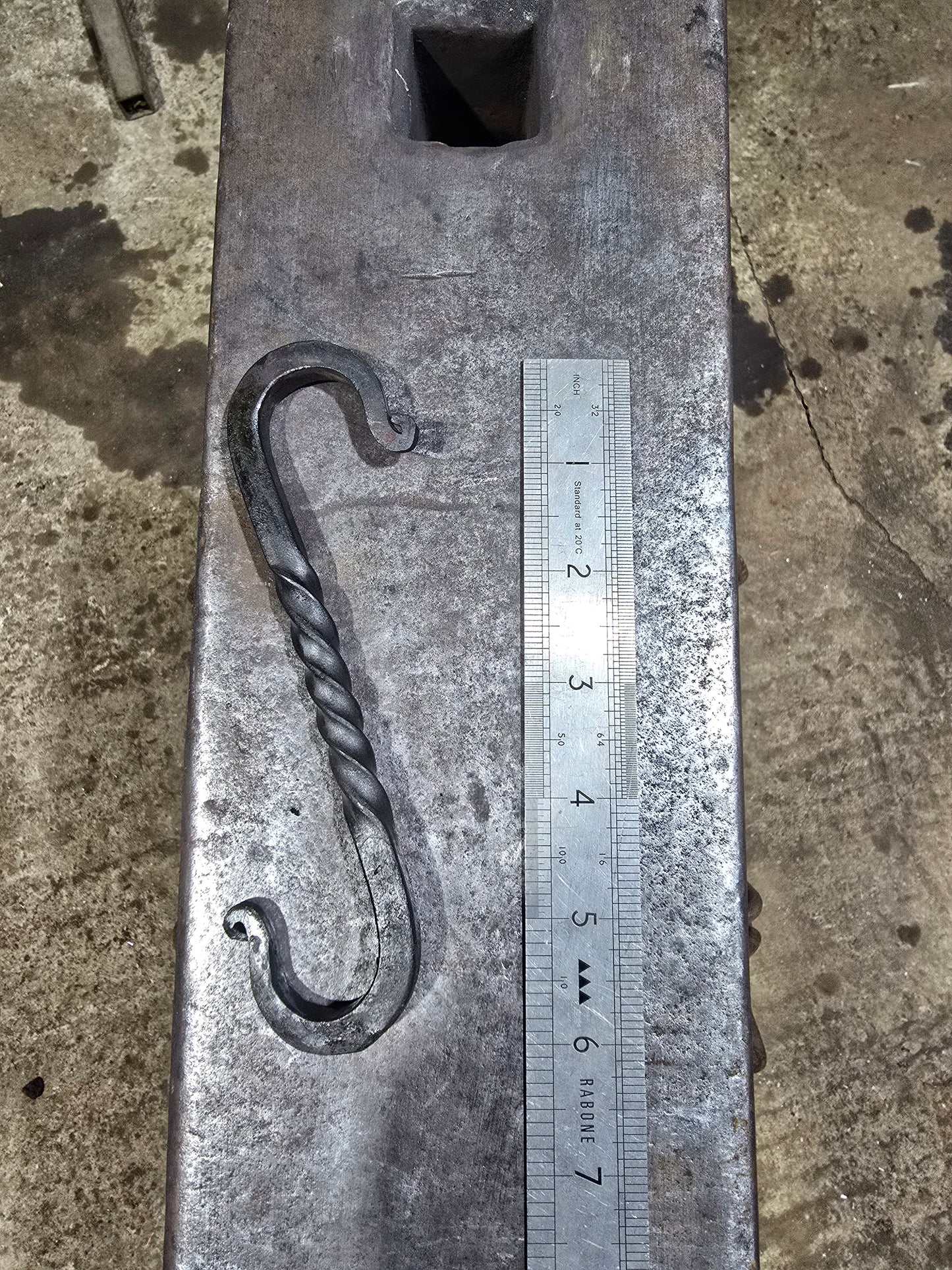 Square Twisted 'S' Hook