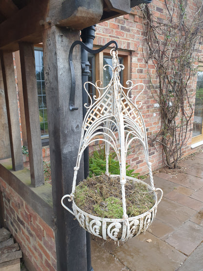 Simple Hanging Basket Bracket